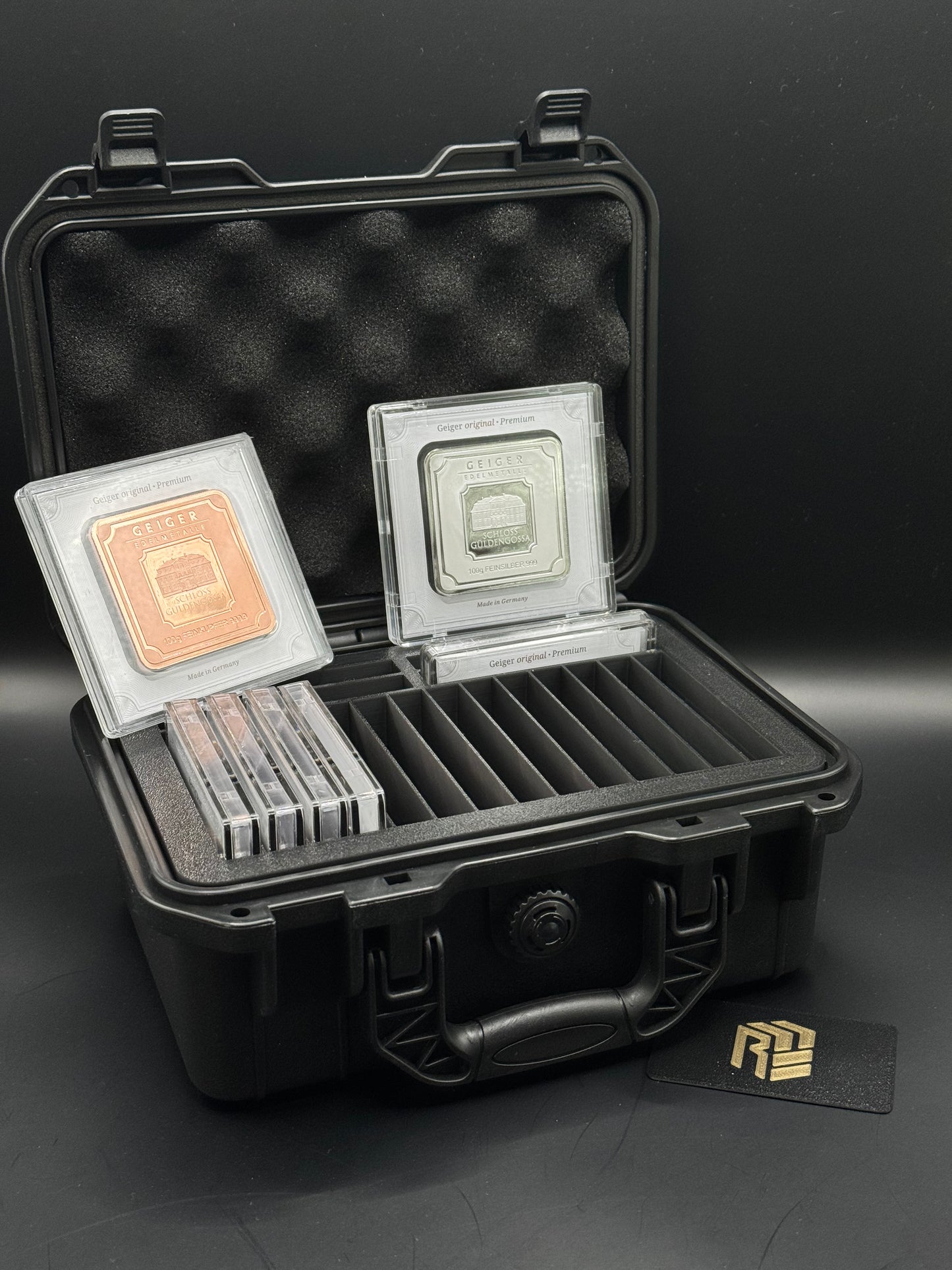 18 Slot Large Geiger Capsule Case